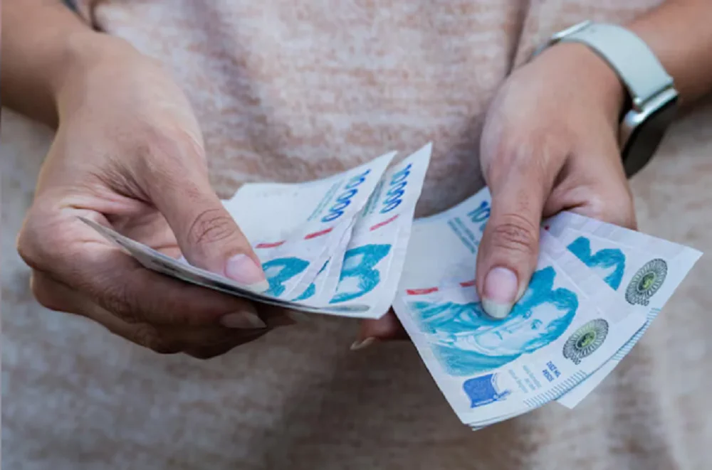 Billetes salario sueldo pagos pesos