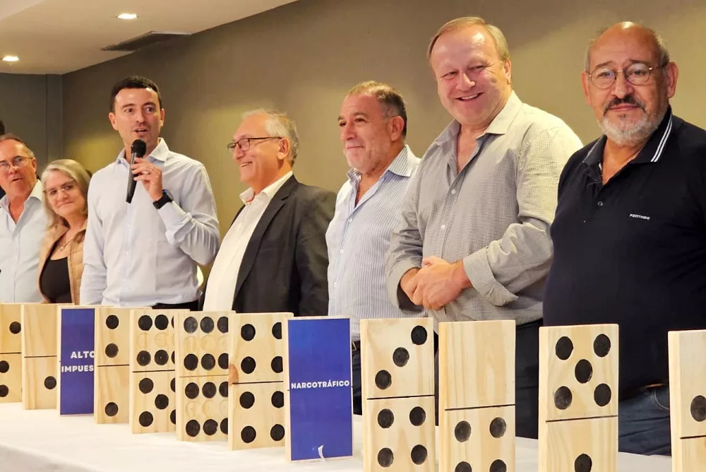 Juez y De Loredo e intendentes radicales