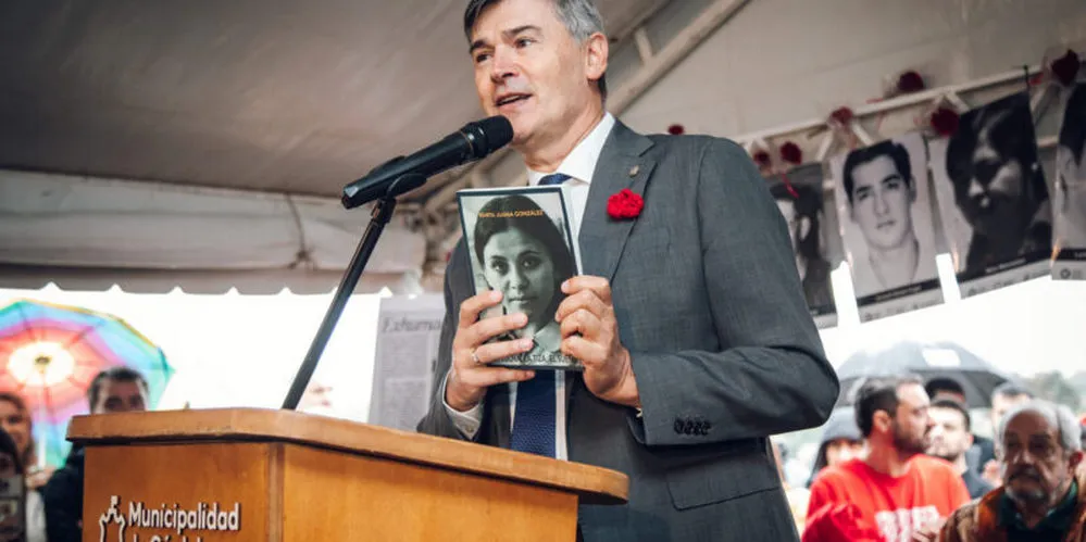 EL OBJETIVO FOTO PASSERINI DIA MEMORIA