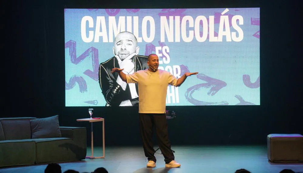 EL OBJETIVO FOTO CORDOBA TEATRO REAL CAMILO NICOLAS