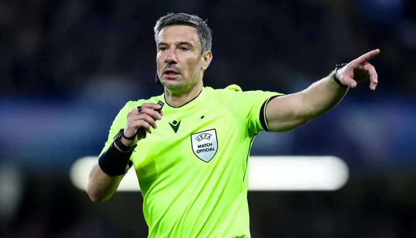 Slavko Vincic-arbitro-final-mundial_ NA