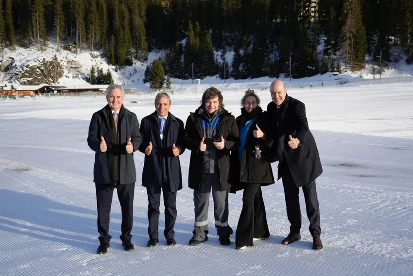 Milei-en-Davos--_ NA