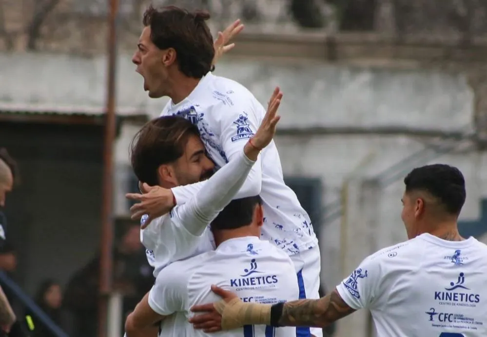 EL OBJETIVO FOTO ATENAS RIO CUARTO VILLA MITRE FACE ATENAS