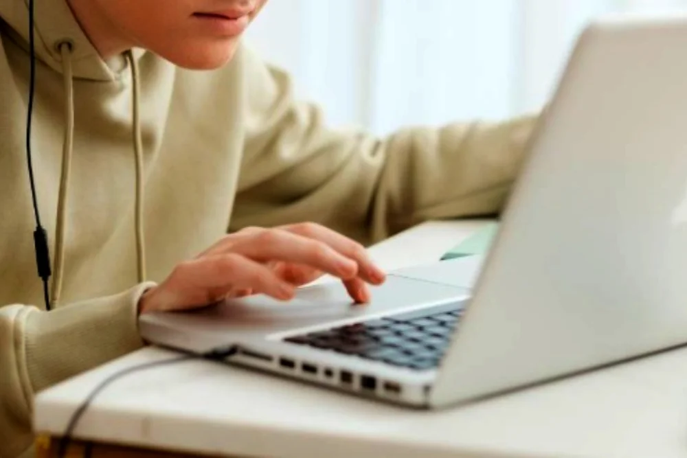 Internet navegar editar IA