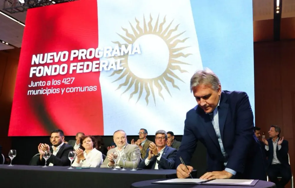 llaryora fondo federal