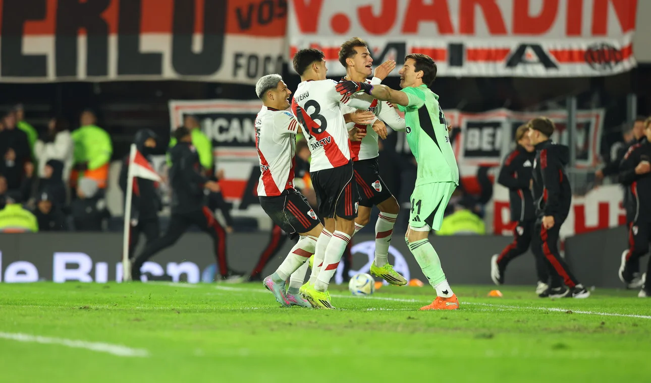 river le ganó a san lorenzo