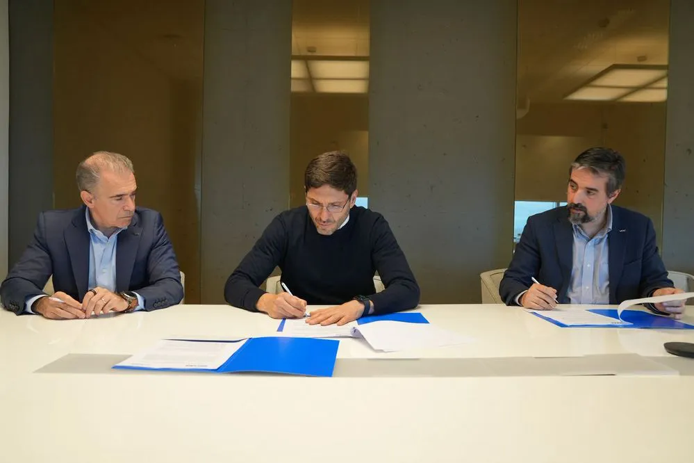 EL OBJETIVO FOTO SANTA FE YPF