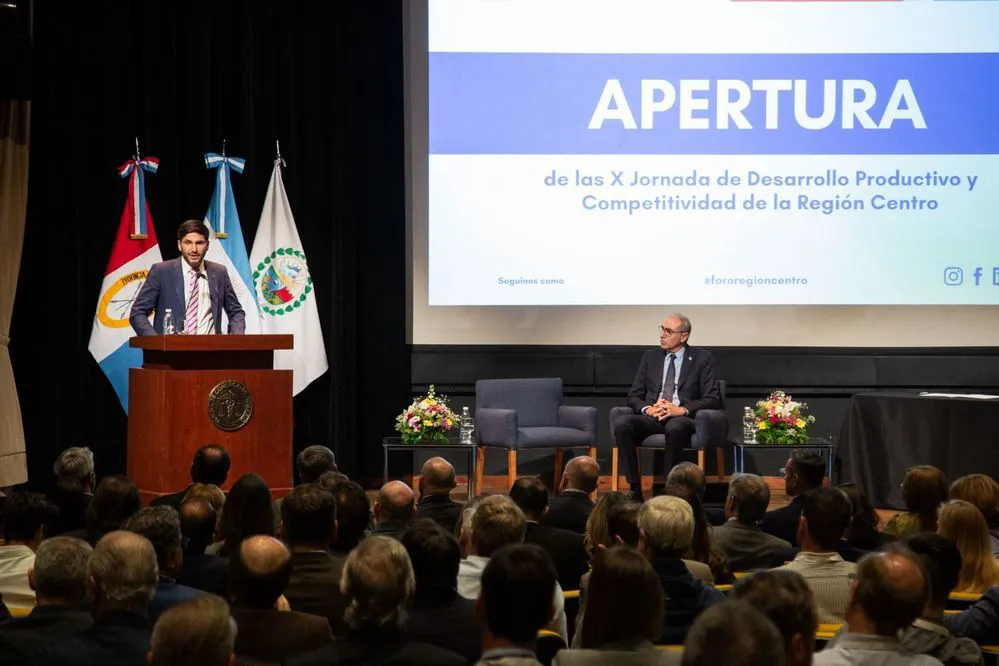 EL OBJETIVO FOTO REGION CENTRO PULLARO BOLSA COMERCIO ROSARIO 2