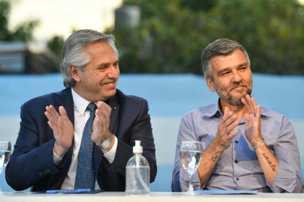 Alberto Fernández y el ministro de Desarrollo Social, Juan Zabaleta