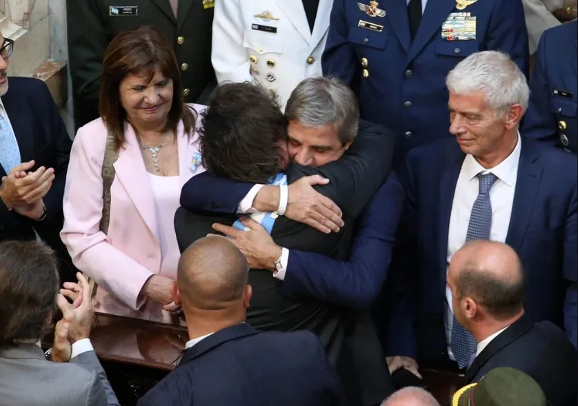 Caputo y Milei