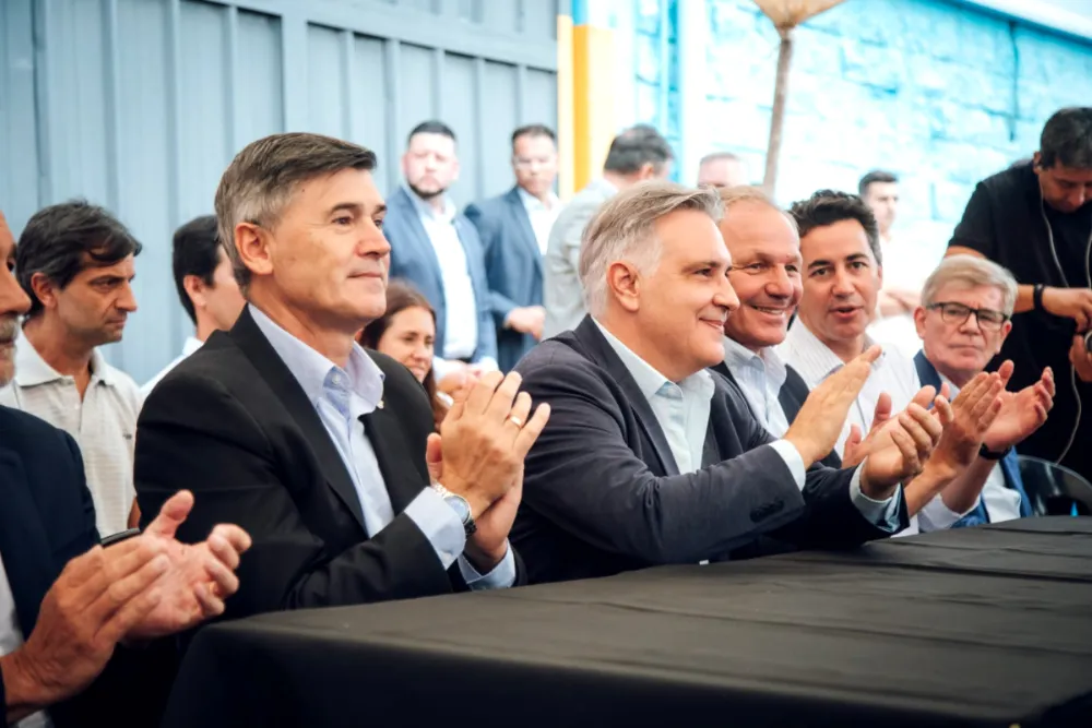 Nuevo altonivel sobre la avenida Vélez Sarsfield_ Passerini