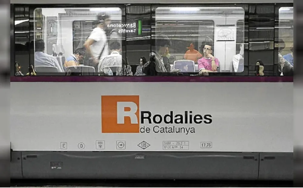 dos trenes descarrilaron en Barcelona