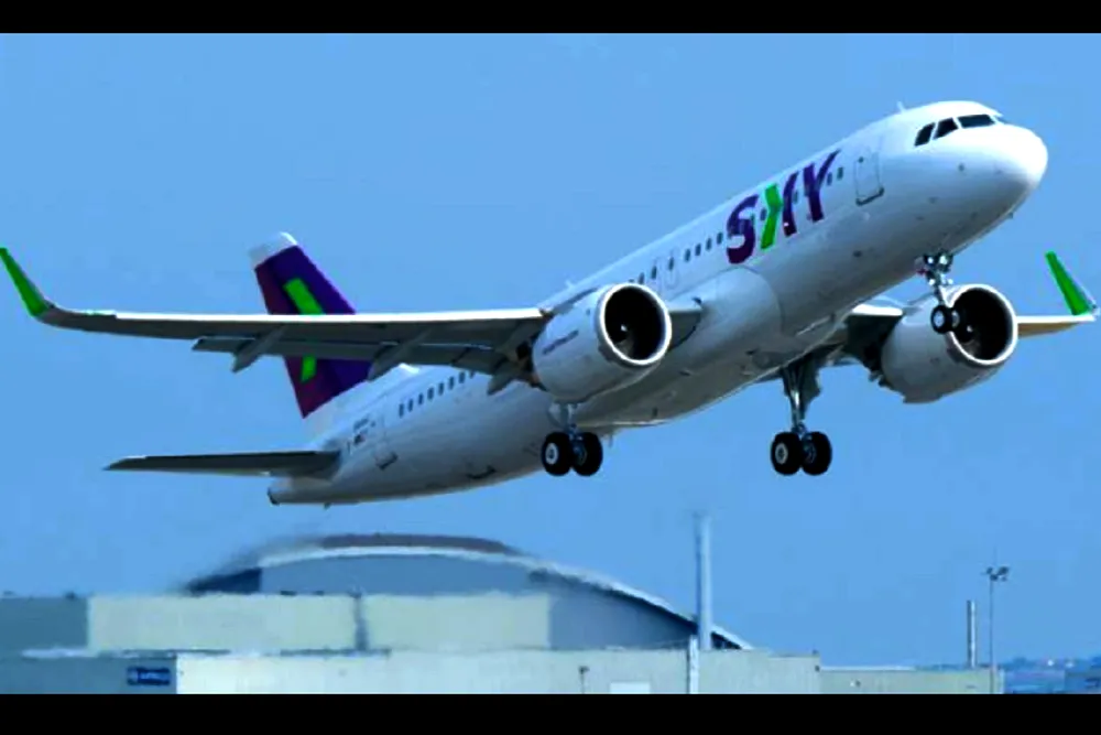 Sky Airlines 