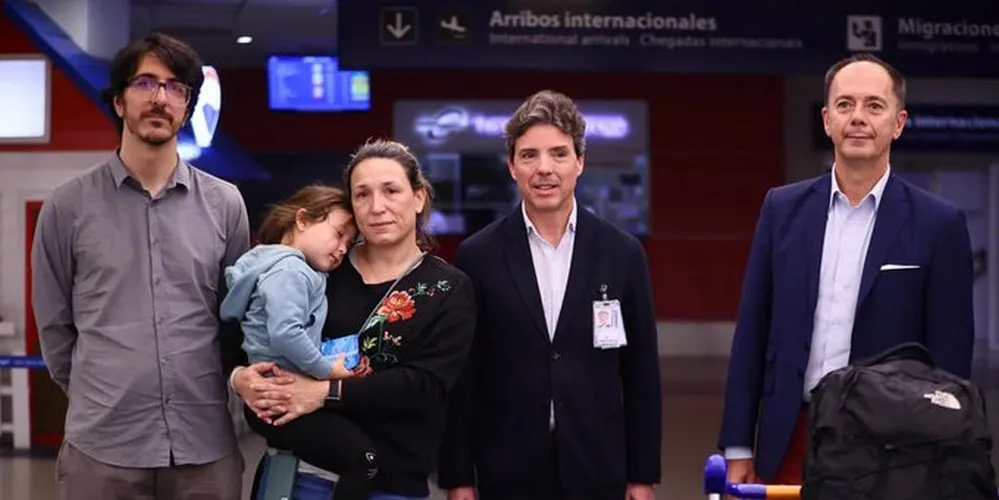 EL OBJETIVO FOTO DIPLOMATICOS ARGENTINOS VENEZUELA X NA