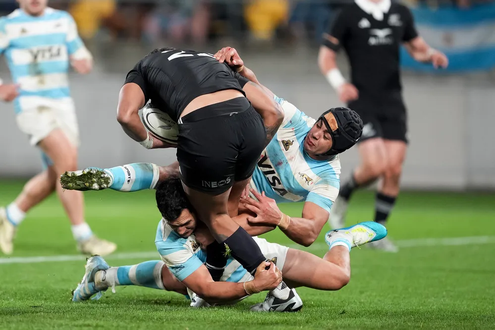 EL OBJETIVO FOTO ALL BLACKS LOS PUMAS X PUMAS 1