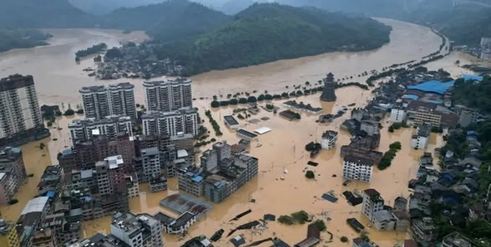 EL OBJETIVO FOTO INUNDACIONES CHINA X