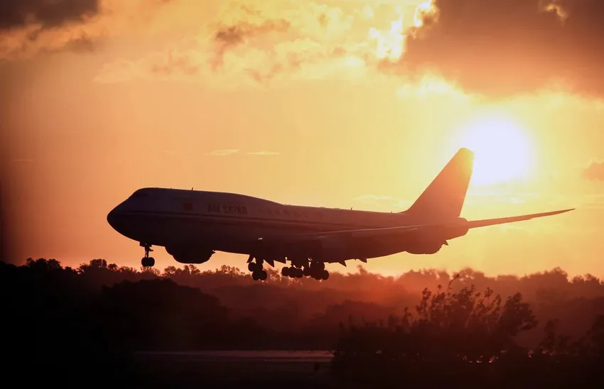 turismo-viajes-avión_ NA