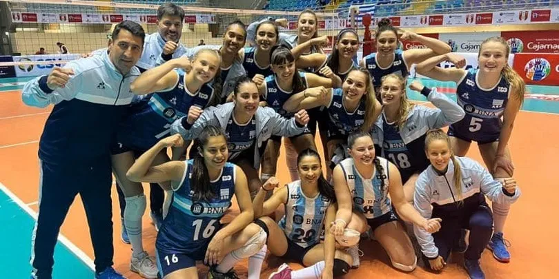 Seleccion-voley-femenino_ prensa Municipalidad