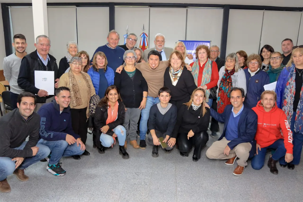EL OBJETIVO FOTO PRUNOTTO RIO CUARTO JUBILADOS VIAJES