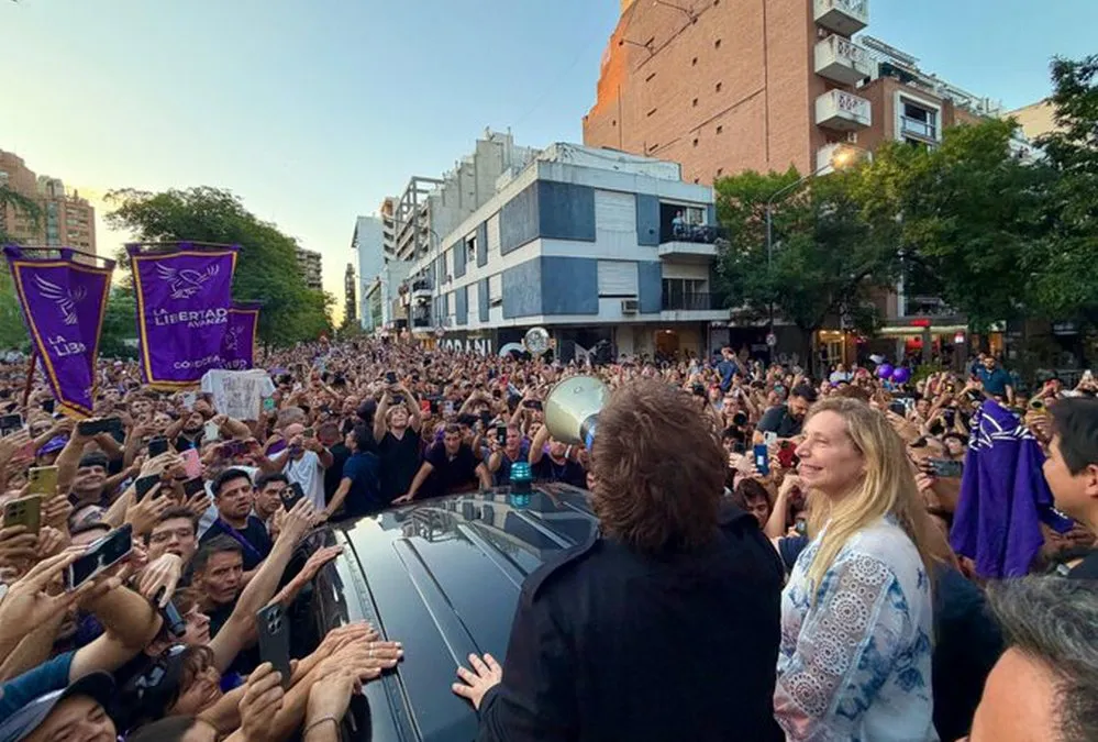 EL OBJETIVO FOTO MILEI NUEVA CORDOBA X 1