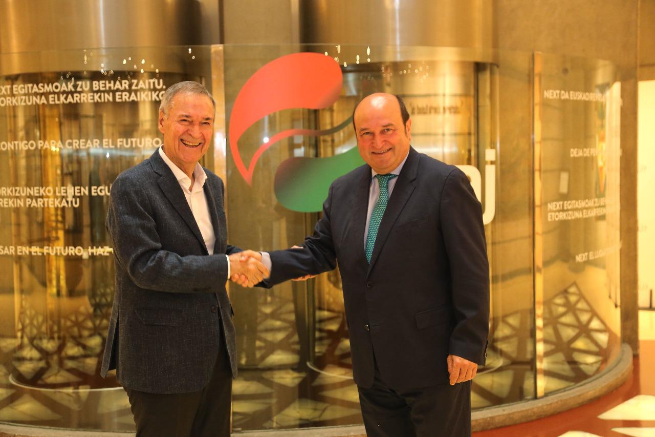 Schiaretti visitó Gernika