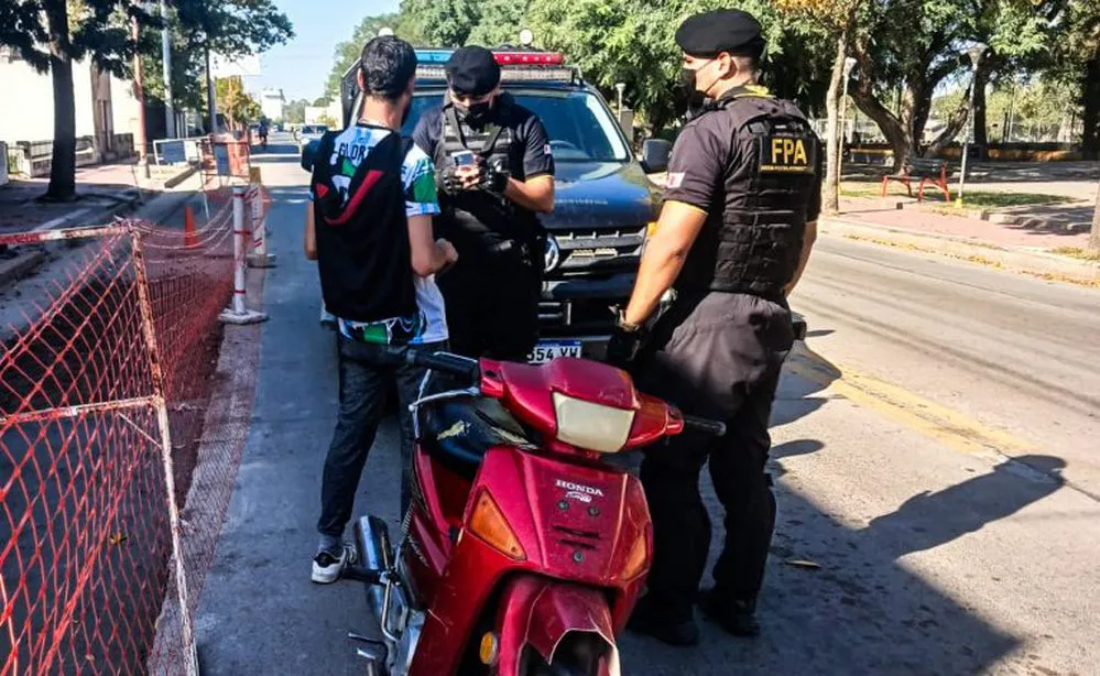 EL OBJETIVO FOTO FPA ARROYITO COCAINA