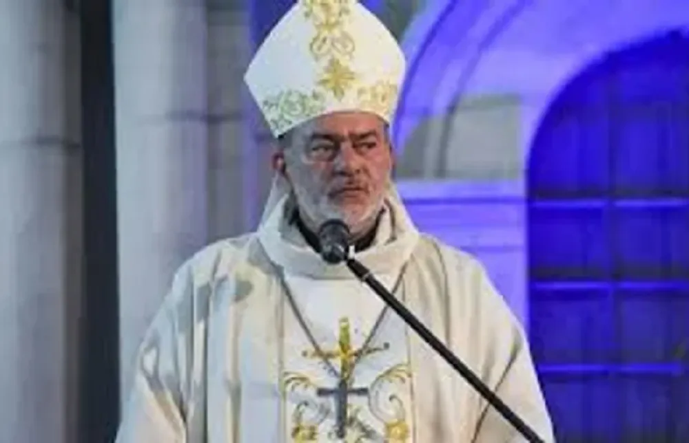 Monseñor Carlos María Domíngue Abusos