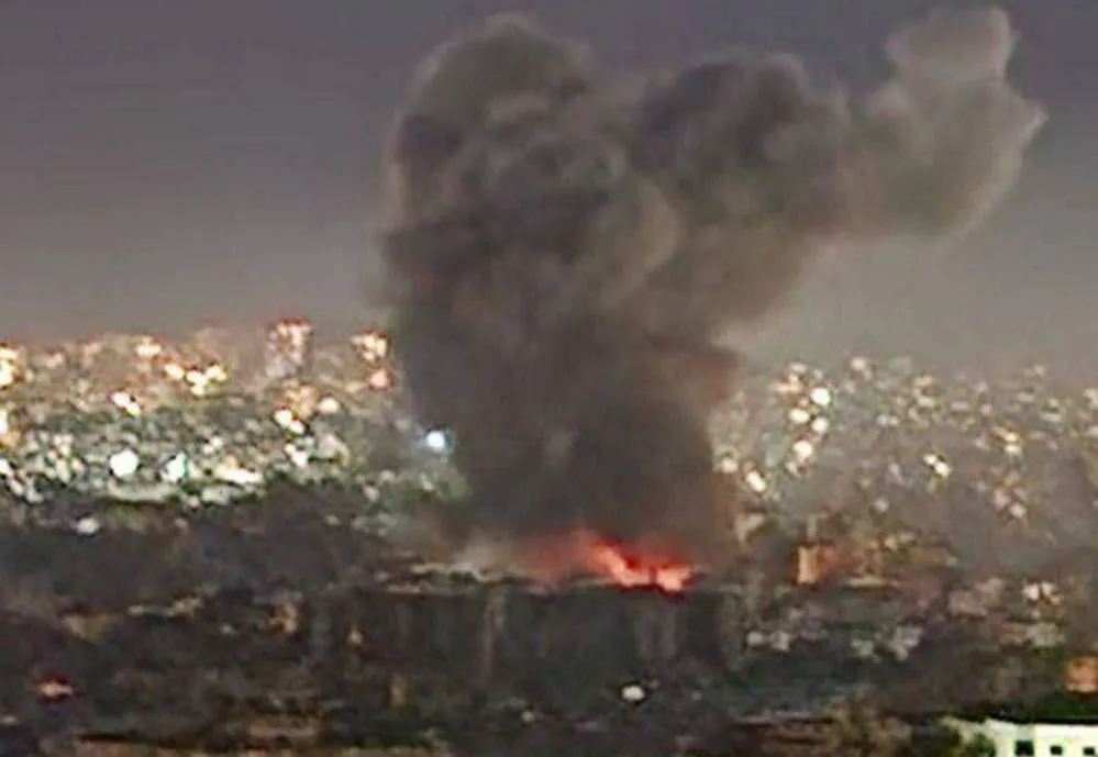 EL OBJETIVO FOTO BOMBARDEO ISRAEL X