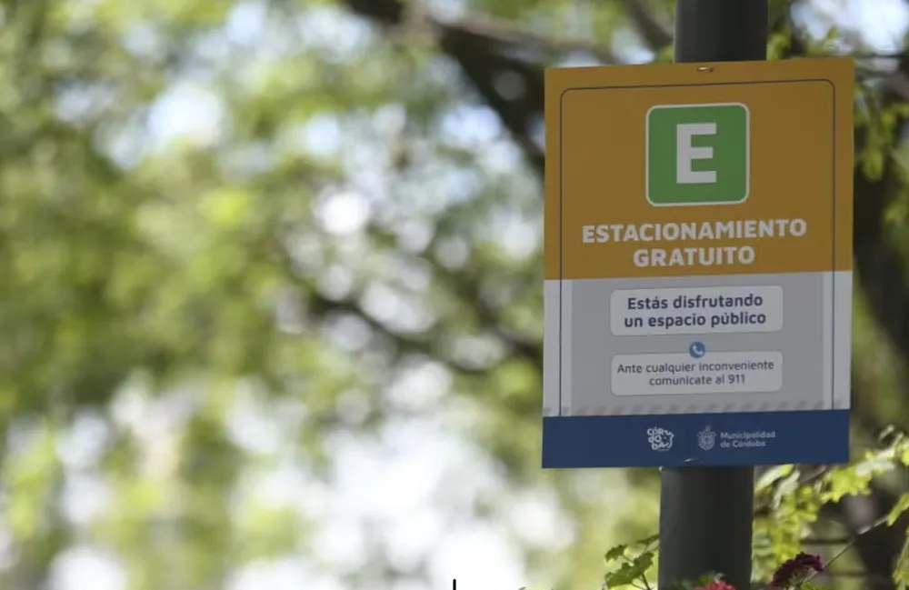 cartel estacionamiento parque sarmiento