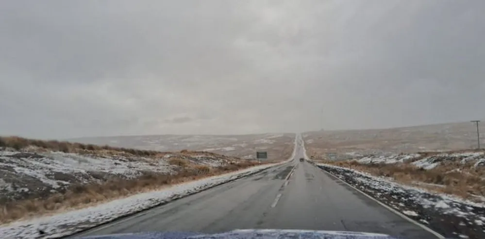 EL OBJETIVO FOTO CAMINO ALTAS CUMBRES NEVADO