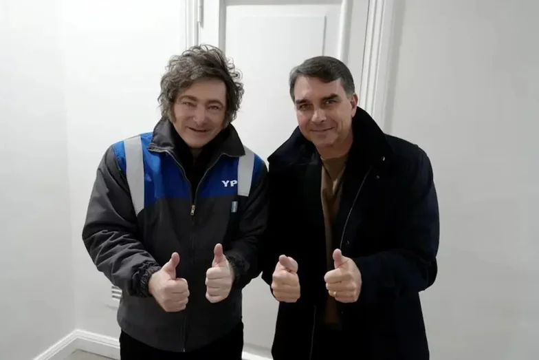 Javier Milei y Flavio Bolsonaro