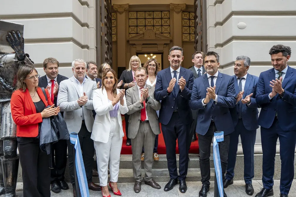 EL OBJETIVO FOTO LEGISLATURA SESION-ESPECIAL-MEMORIA_94