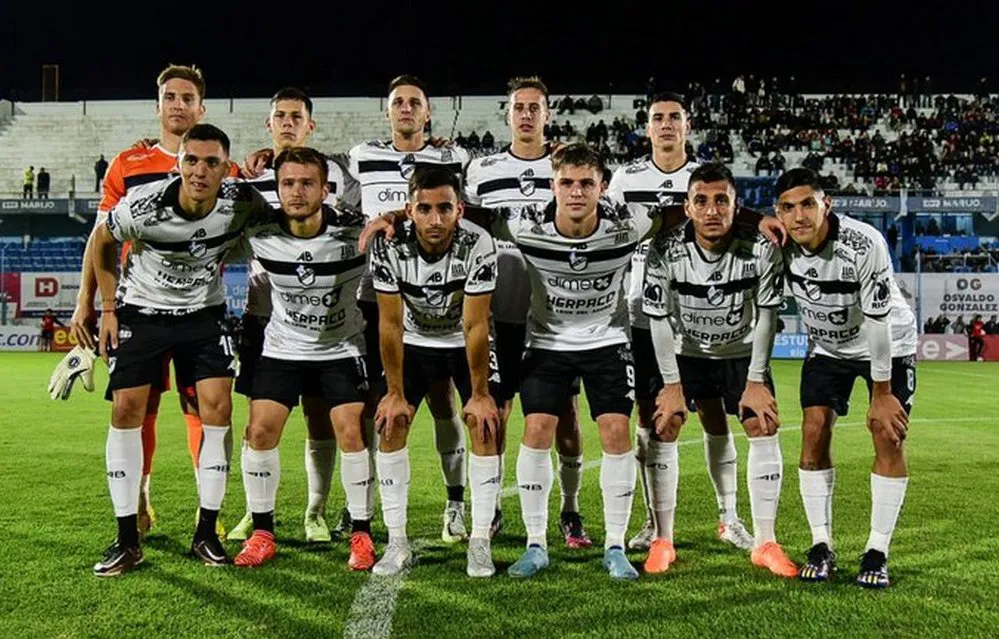 EL OBJETIVO FOTO ALL BOYS BA TWITTER