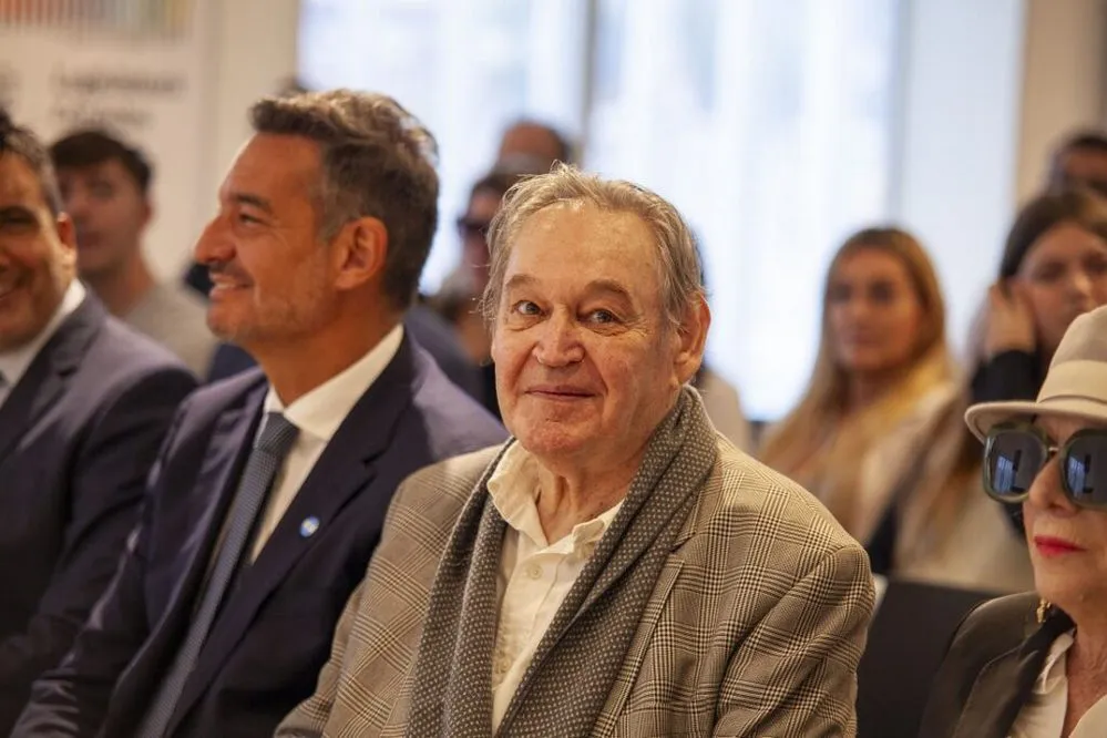 EL OBJETIVO FOTO LEGISLATURA JUAN CISNEROS Reconocimientos_18-a-1024x682