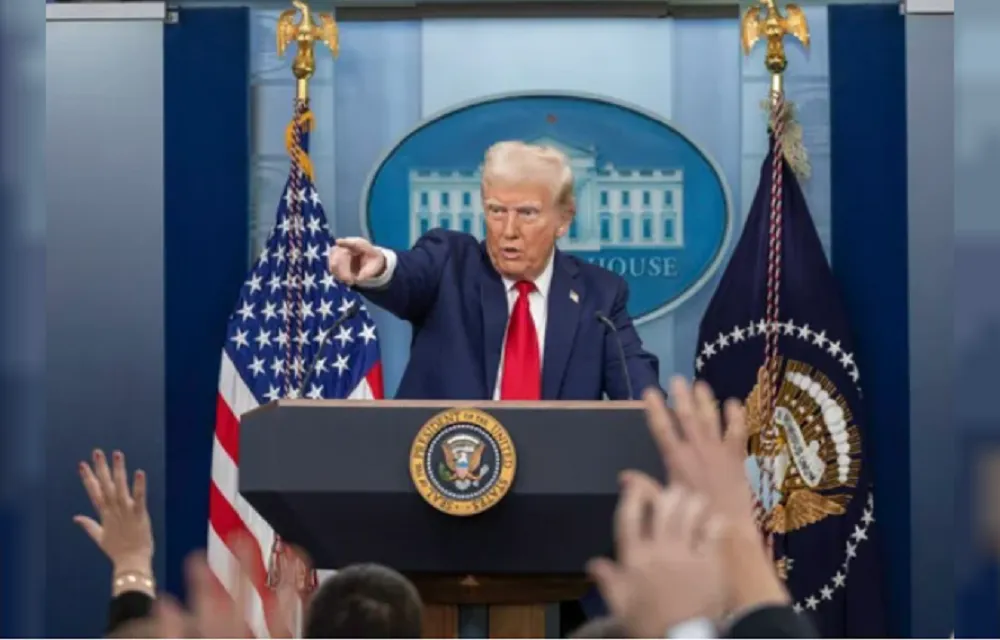 Donald Trump aviso 1