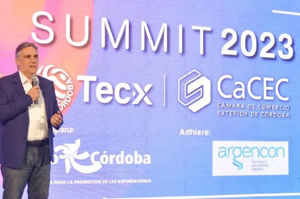 TECX SUMMIT 2023 llaryora