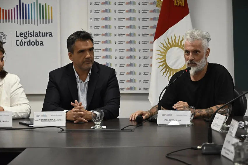 Facundo-Torres-Lima-José-Palazzo_ prensa Legislatura