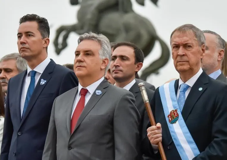 acto provincia - revolución