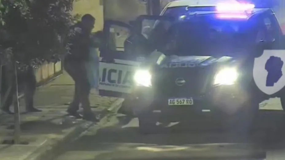 policía