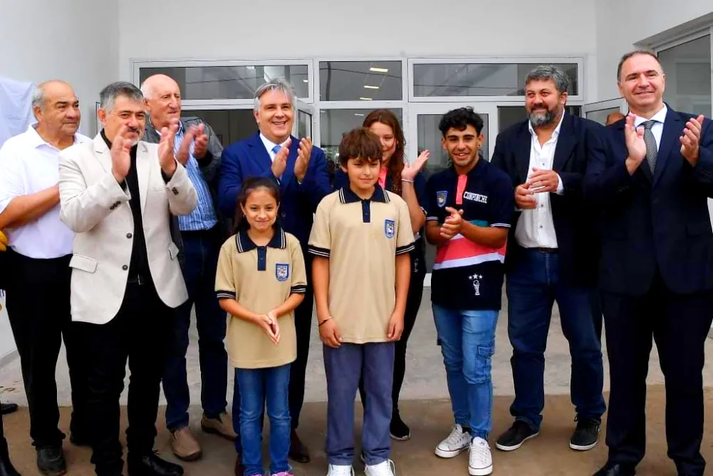 Llaryora inauguró el Ciclo Lectivo 2024