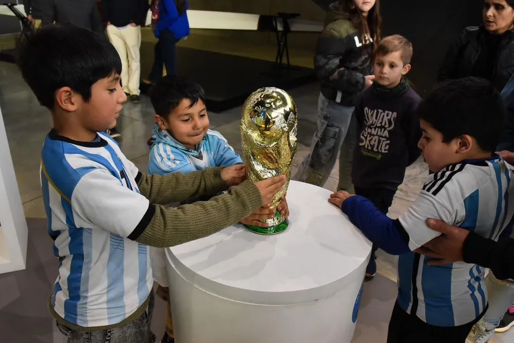 EL OBJETIVO FOTO TURISMO STA FE ESPACIO MESSI IMG-20240711-WA0088