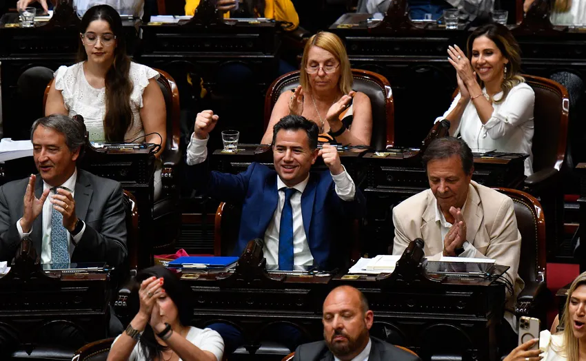 Diputados-ley-omnibus_ Télam