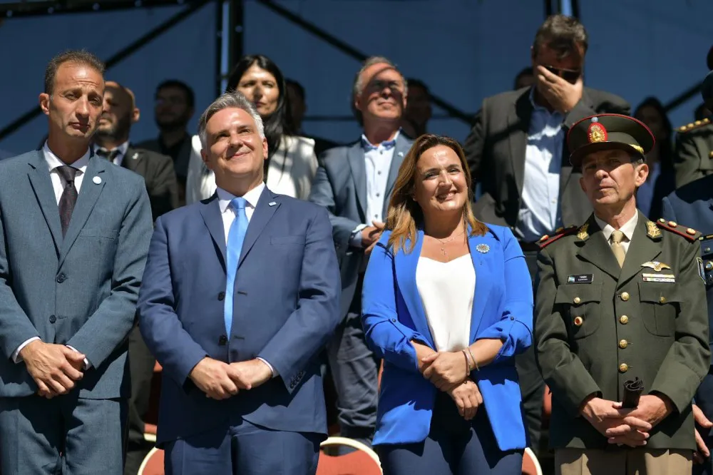 llaryora - prunotto - malvinas