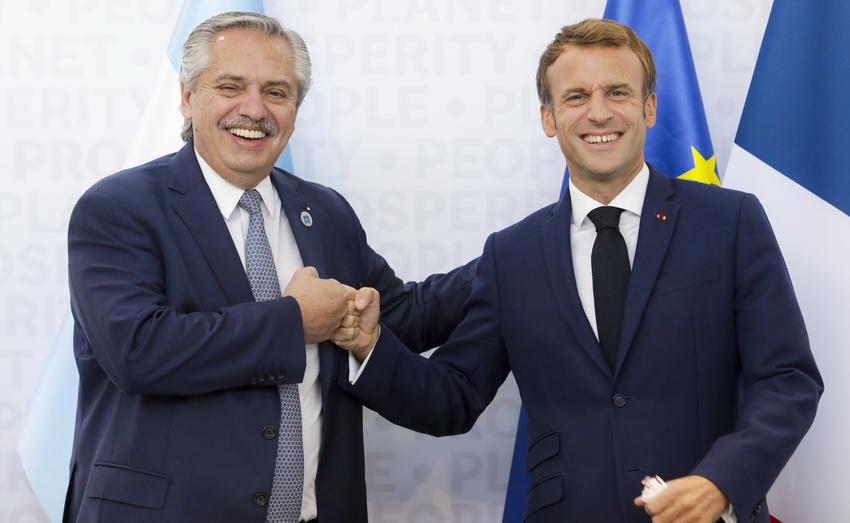 Alberto-Fernandez-Emanuel-Macron_ NA archivo
