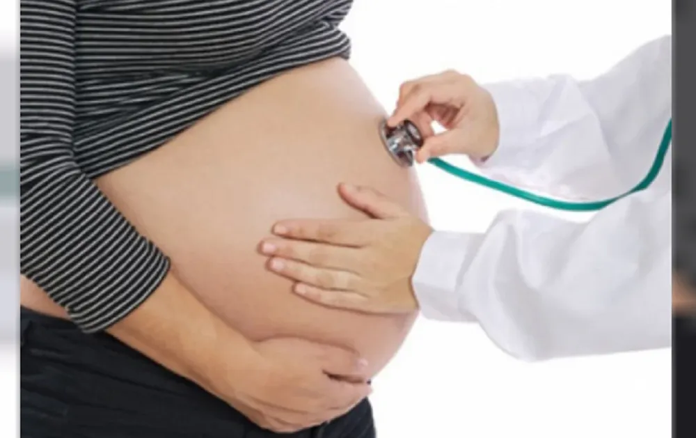 Dia de la Obstetricia y la Embarazada