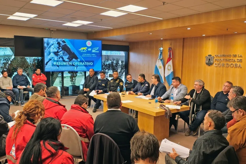 EL OBJETIVO FOTO COSEDEPRO LOS PUMAS ALL BACKS OPERATIVO