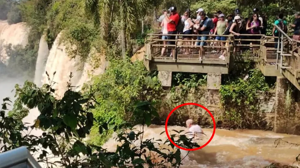 hombre-iguazu