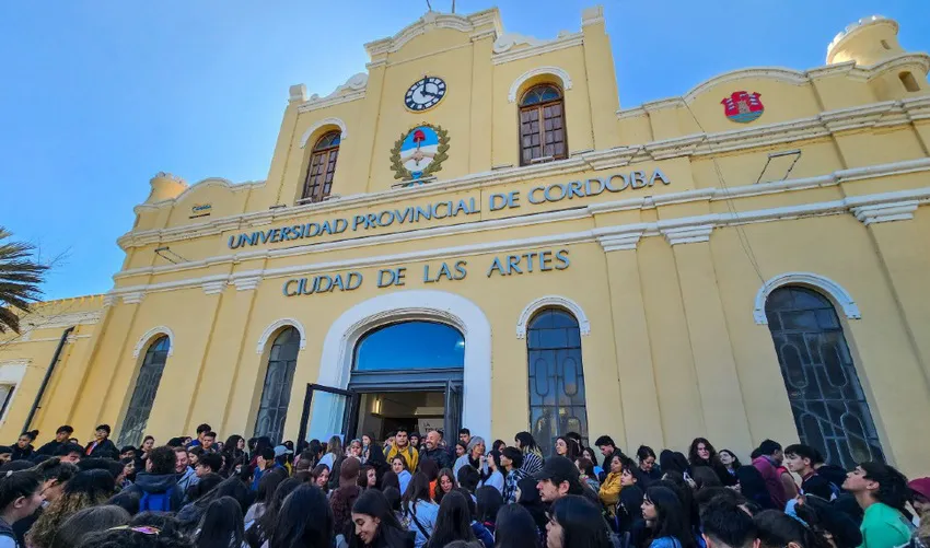 UPC - Universidad Provincial_ cba.gov.ar