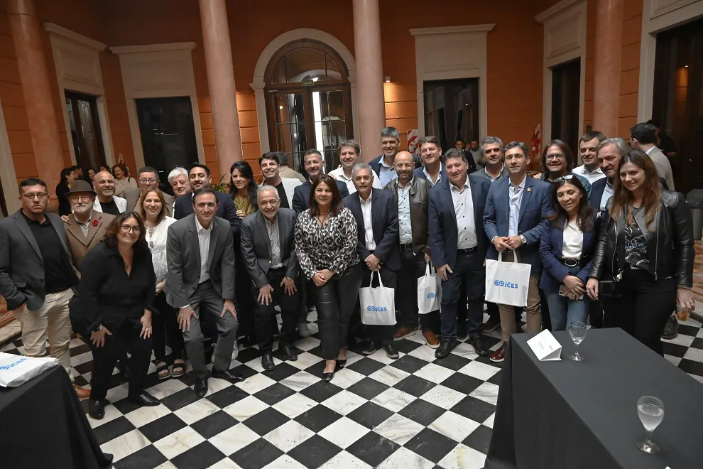 conversatorio de Fundación ICES