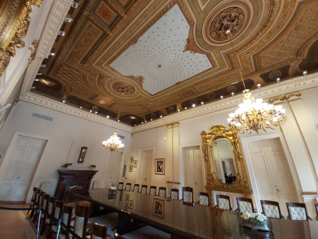 InteriorCasaRosada00024